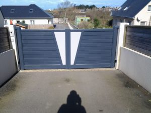 Installation par Oriance d'un portail aluminium funck