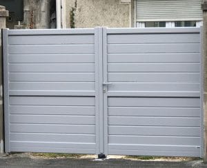 Remplacement-d'un-portail-en-aluminium-à-Angouleme