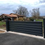 Portail coulissant en aluminium Gris anthracite Montbron